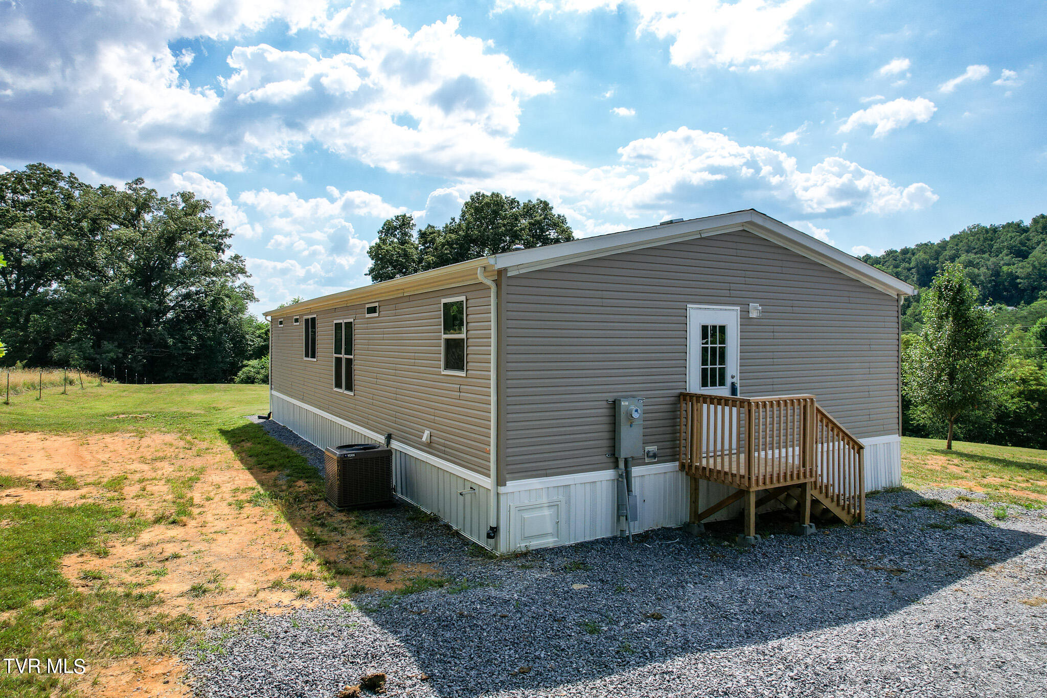 1895 Shakerag Road Greeneville, TN 37743 - Photo 10 of 51 DJI_0161