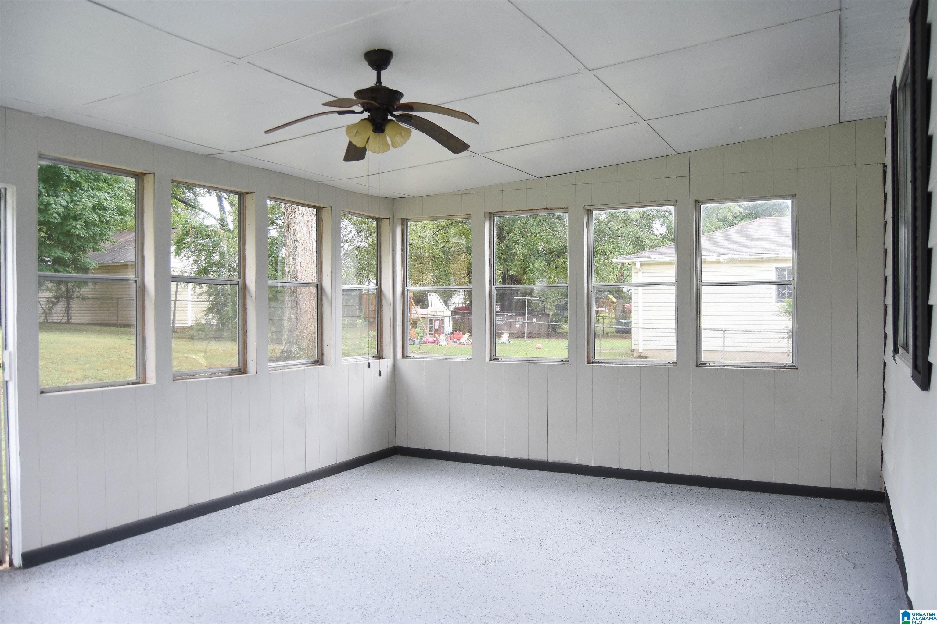 918 Nimitz Avenue Talladega, AL 35160 - Photo 29 of 35