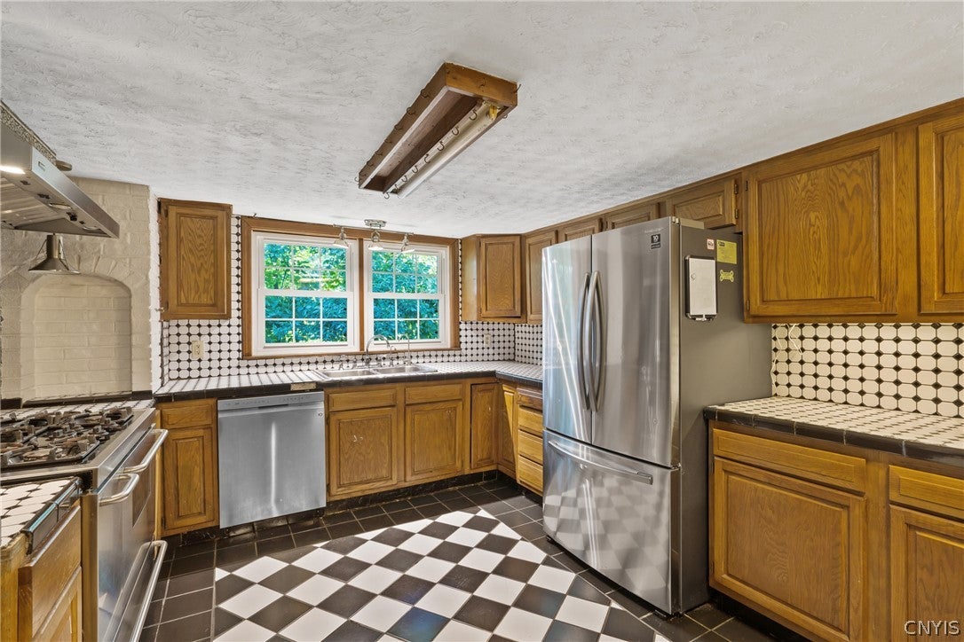 436 Rowlee Road Fulton, NY 13069 - Photo 10 of 48 Gallery Image 10
