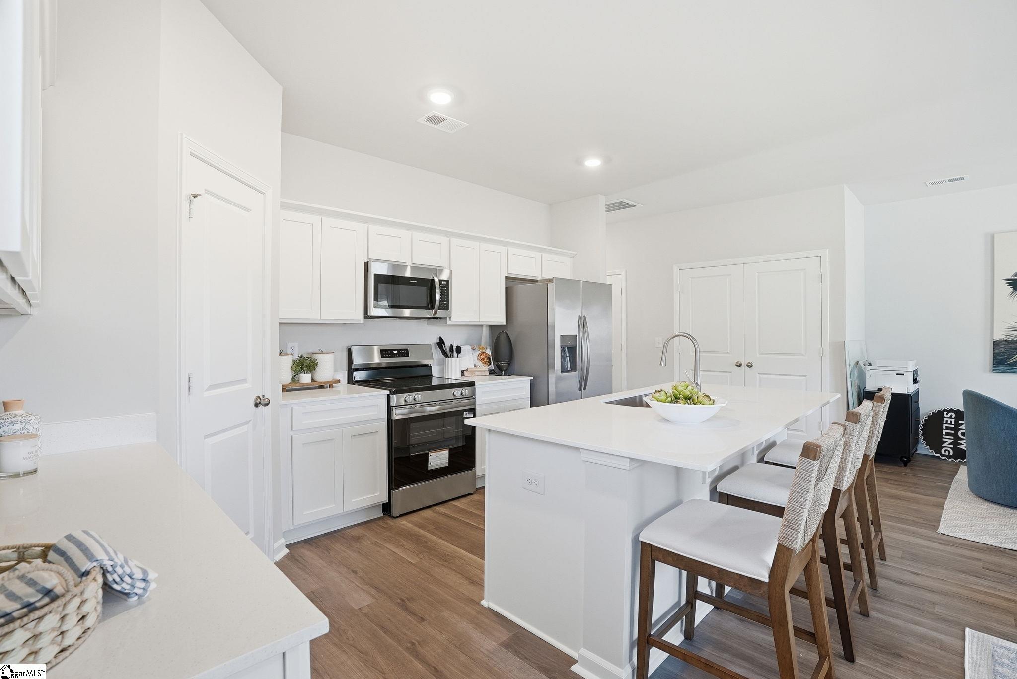 309 Lilac Loop Greenwood, SC 29646 - Photo 13 of 32