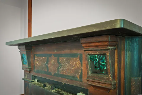 $325,000 | 8849 East 100 South, Marion, IN 46953