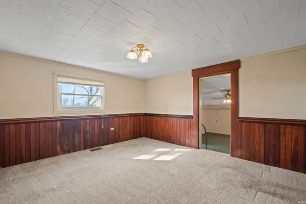 $325,000 | 8849 East 100 South, Marion, IN 46953