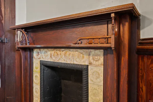 $325,000 | 8849 East 100 South, Marion, IN 46953