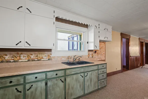 $325,000 | 8849 East 100 South, Marion, IN 46953