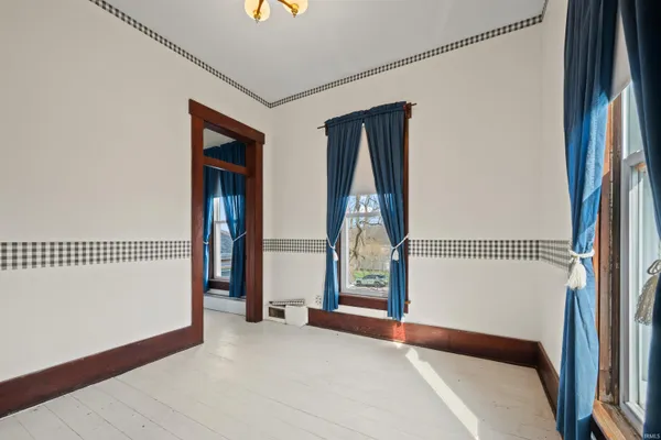 $325,000 | 8849 East 100 South, Marion, IN 46953