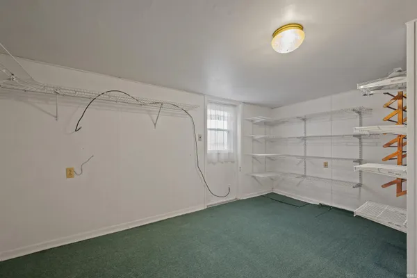 $325,000 | 8849 East 100 South, Marion, IN 46953