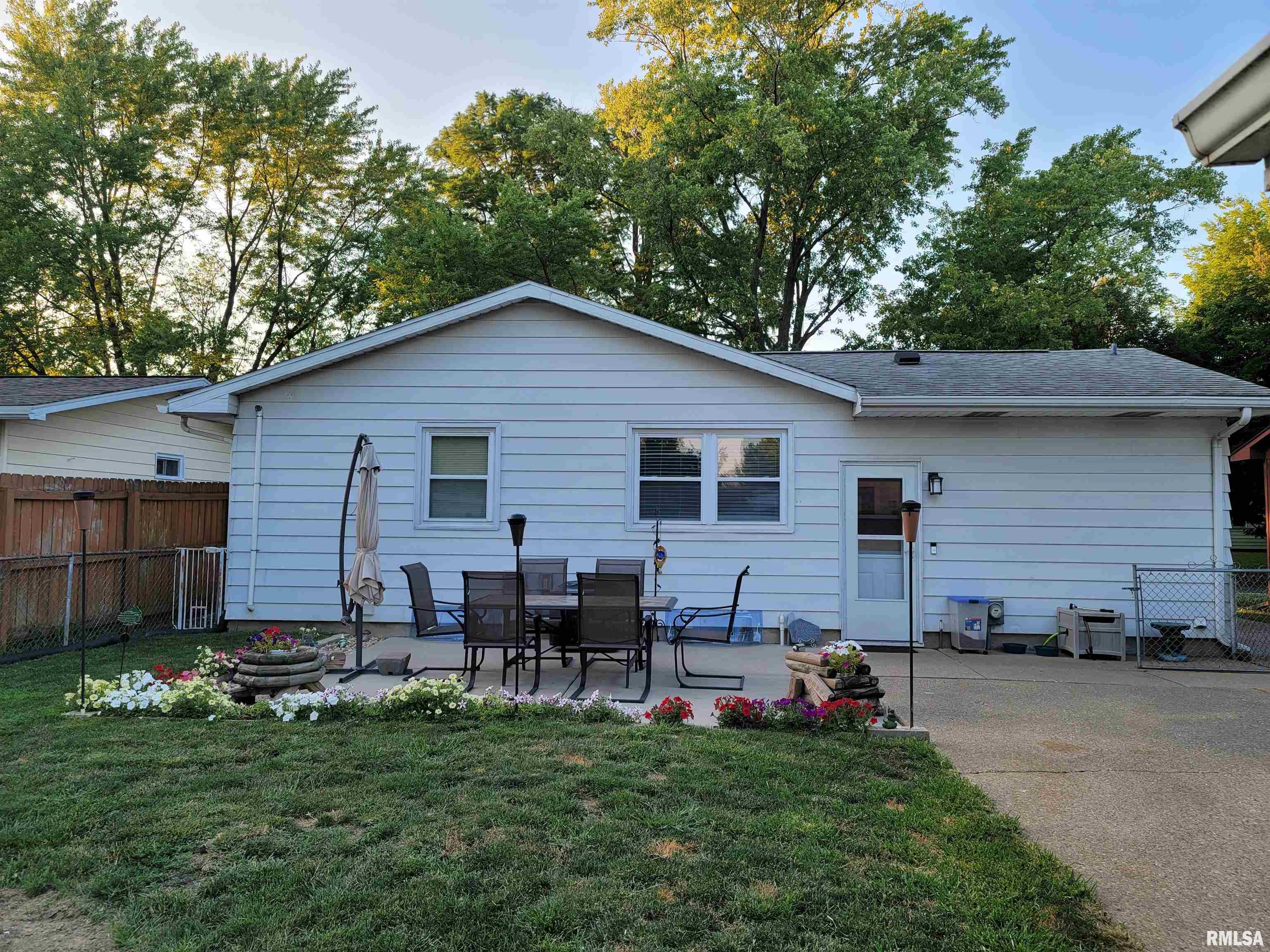 2532 Selkirk Road Springfield, IL 62702 - Photo 46 of 50