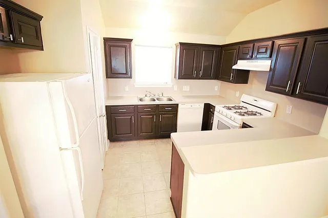 $1,700 | 22811 West Fairfax Village Circle, Spring, TX 77373