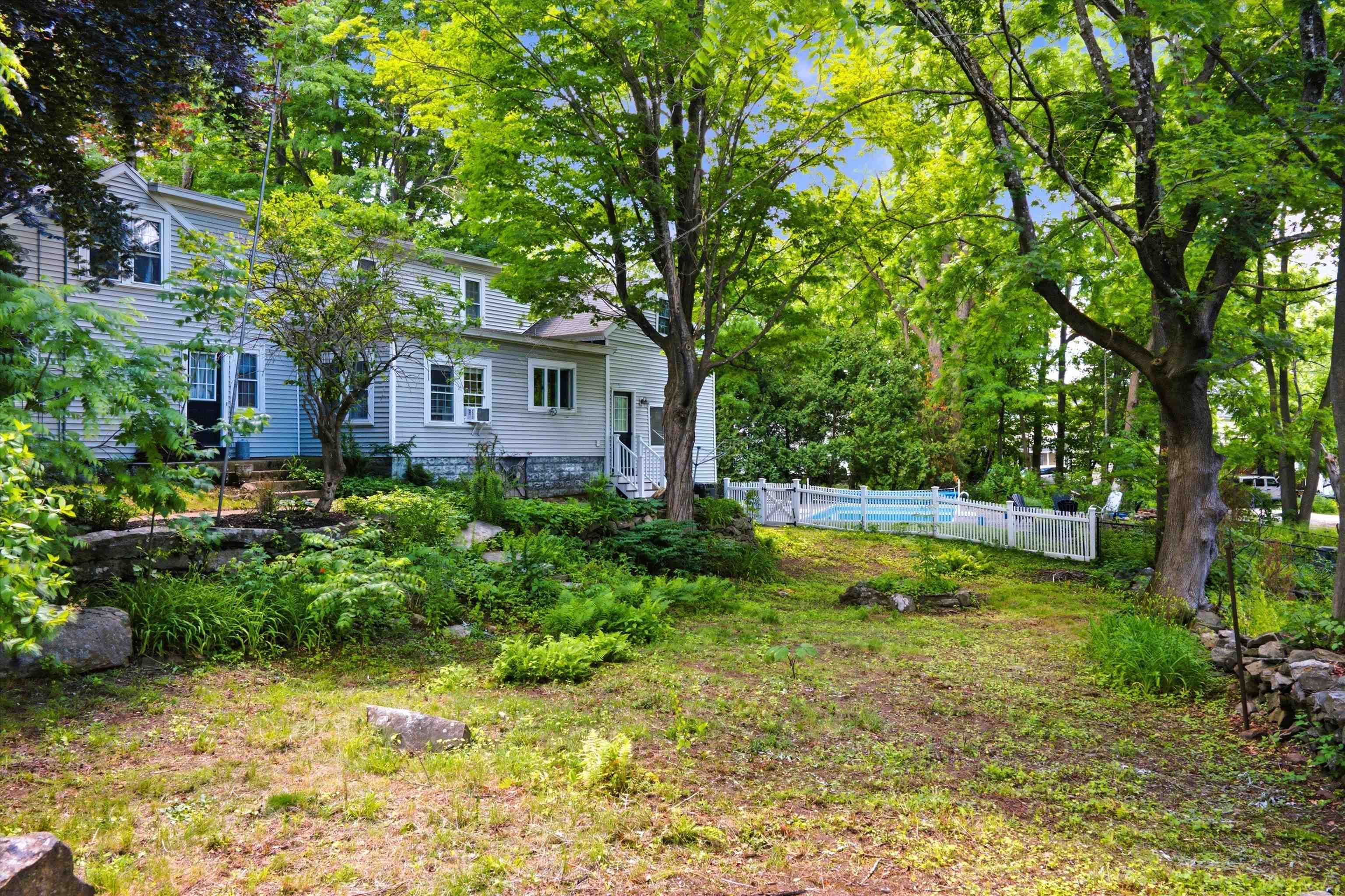 13 Nesmith Street Derry, NH 03038 - Photo 51 of 55