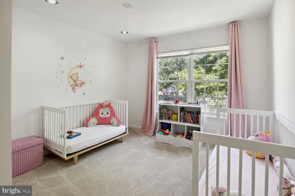 $3,000 | 200 Twelve Oaks Drive, Gaithersburg, MD 20878