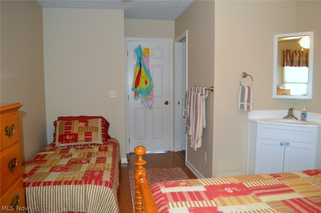 76 Indiana Road Vermilion, OH 44089 - Photo 25 of 35
