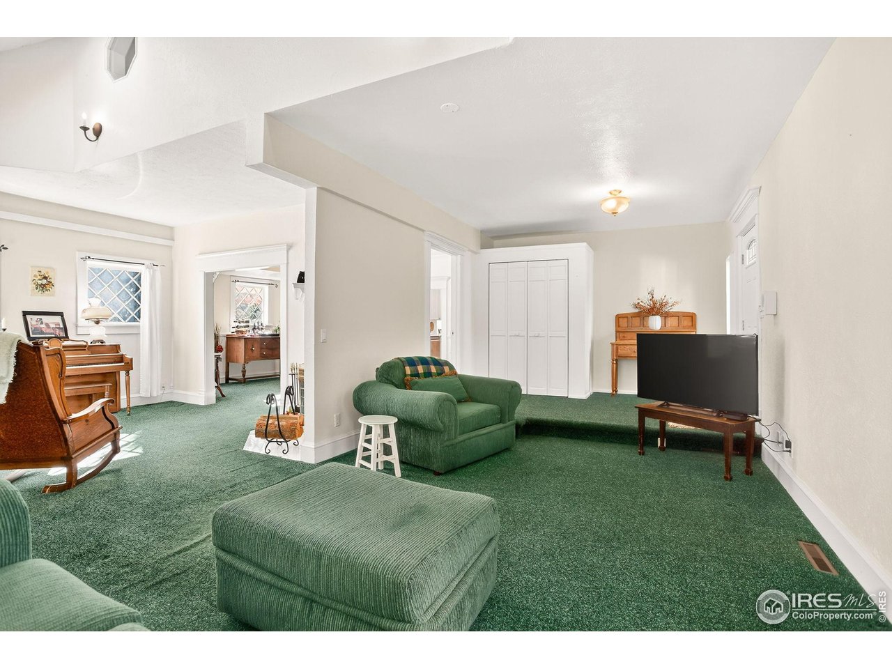 9224 Baseline Road Lafayette, CO 80026 - Photo 16 of 49 Gallery Image 16