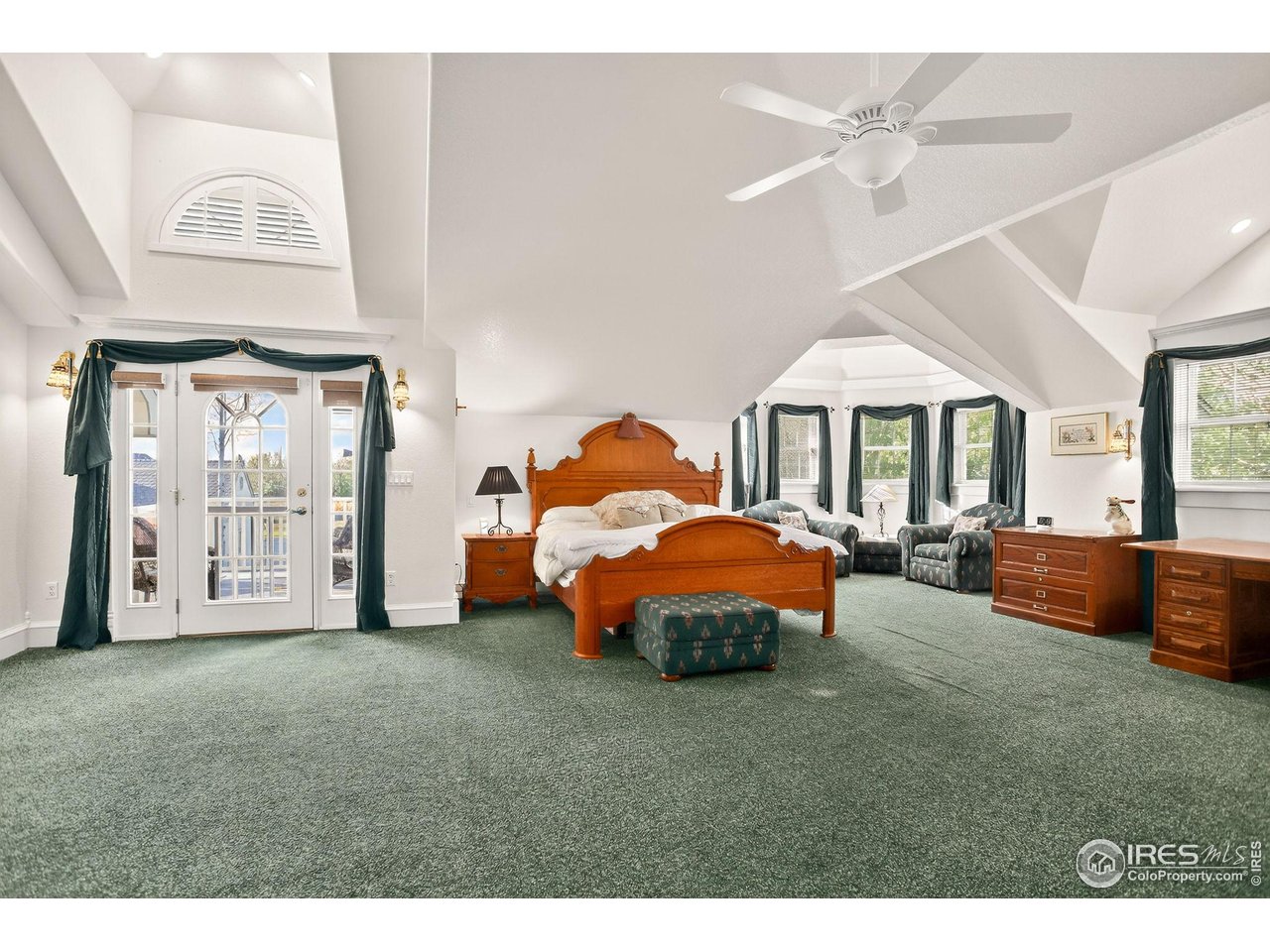 9224 Baseline Road Lafayette, CO 80026 - Photo 17 of 49 Gallery Image 17