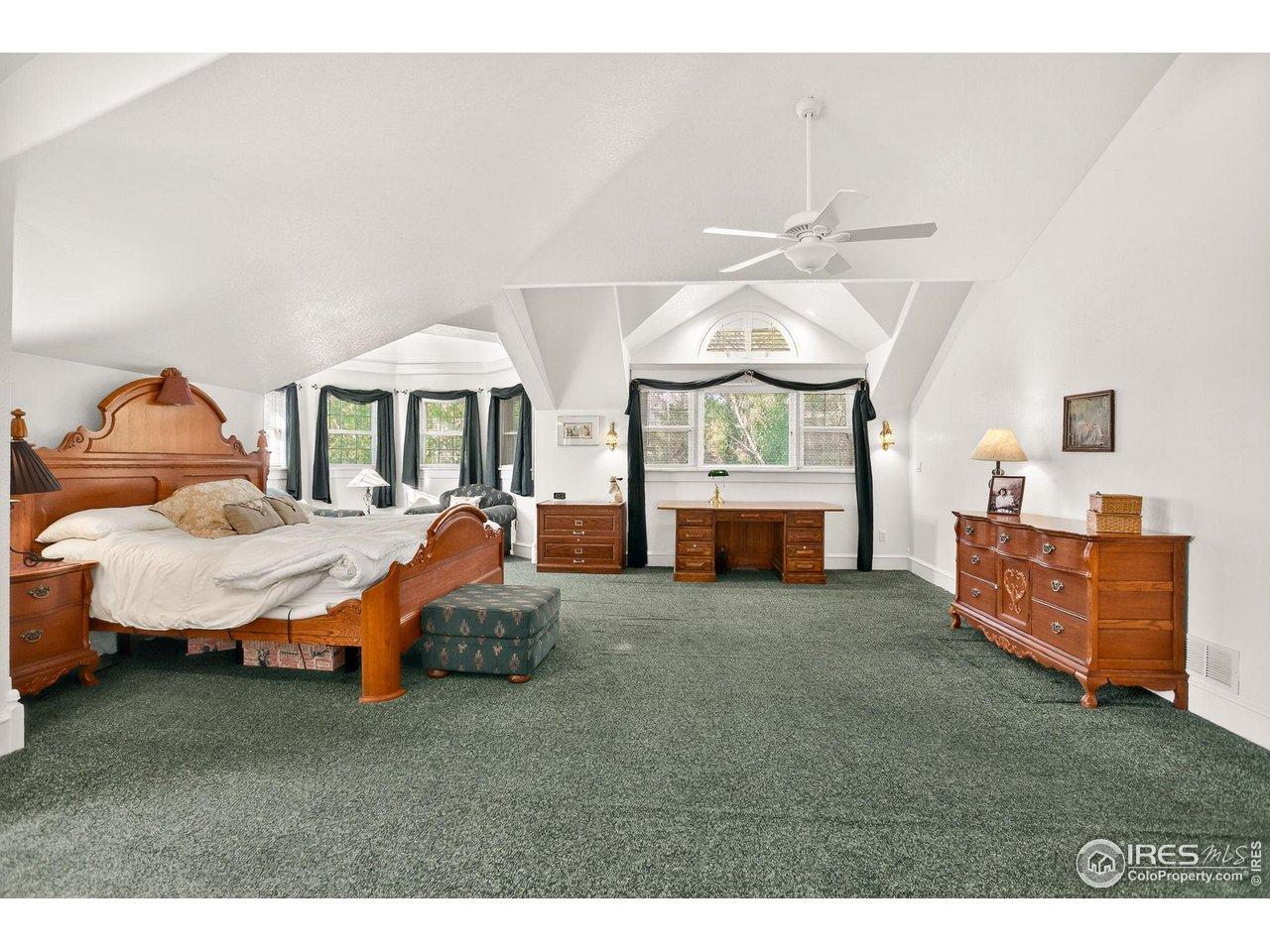 9224 Baseline Road Lafayette, CO 80026 - Photo 22 of 49 Gallery Image 22