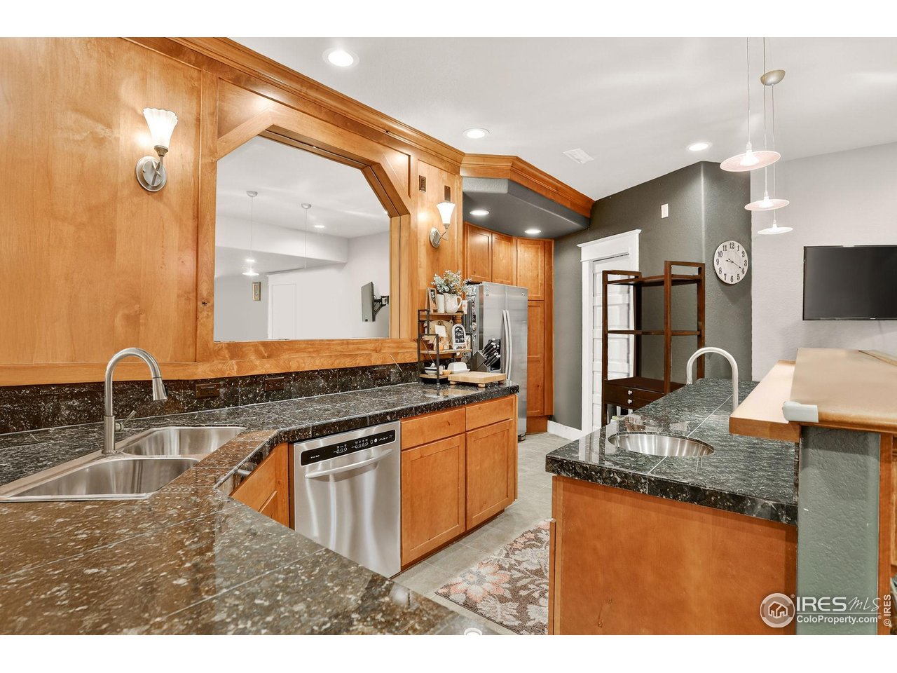 9224 Baseline Road Lafayette, CO 80026 - Photo 35 of 49 Gallery Image 35