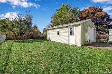 17 Houston Street Buffalo, NY 14220 - Photo 2 of 15 Garage