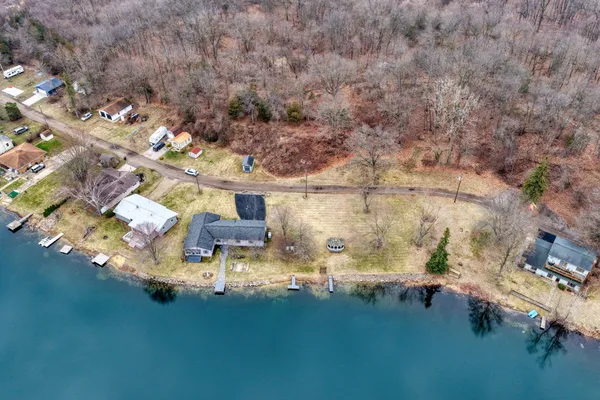 $675,000 | 228 Oak Grove Drive, Brooklyn, MI 49230