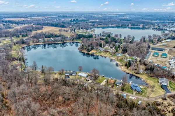$675,000 | 228 Oak Grove Drive, Brooklyn, MI 49230