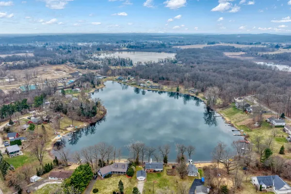 $675,000 | 228 Oak Grove Drive, Brooklyn, MI 49230