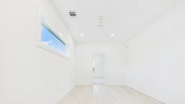 $2,750 | 9606 Valencia Drive, Houston, TX 77075