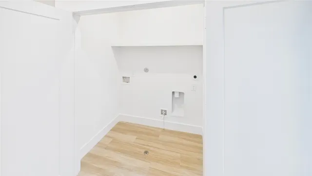 $2,750 | 9606 Valencia Drive, Houston, TX 77075