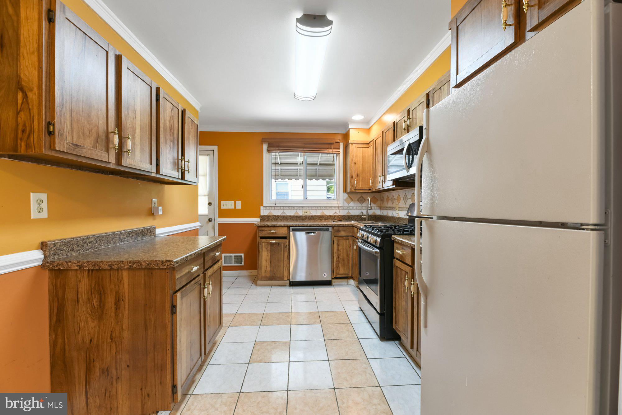 230 Highmeadow Road Reisterstown, MD 21136 - Photo 10 of 36 Gallery Image 10