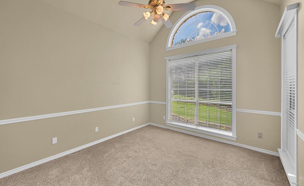 237 Giant Cedar Trail Whitney, TX 76692 - Photo 18 of 39 Main Level