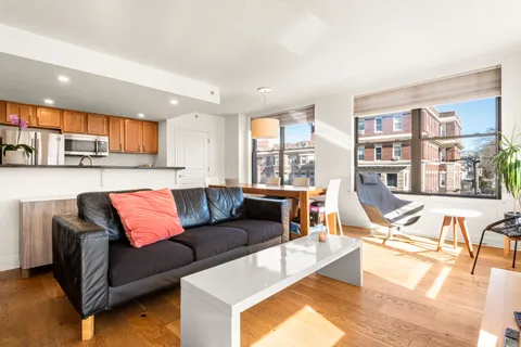 $3,800 | 4301 Park Avenue, Unit 4A, Union City, NJ 07087