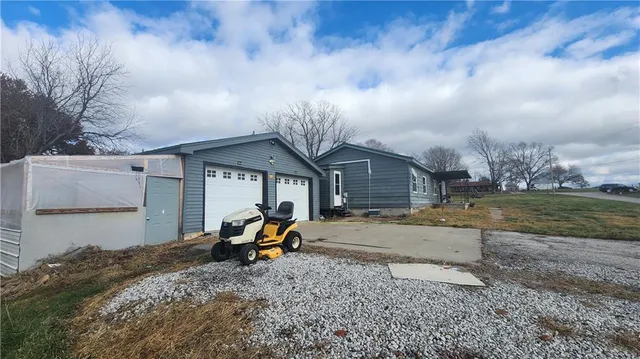 $117,000 | 21250 County Road, Helena, MO 64459