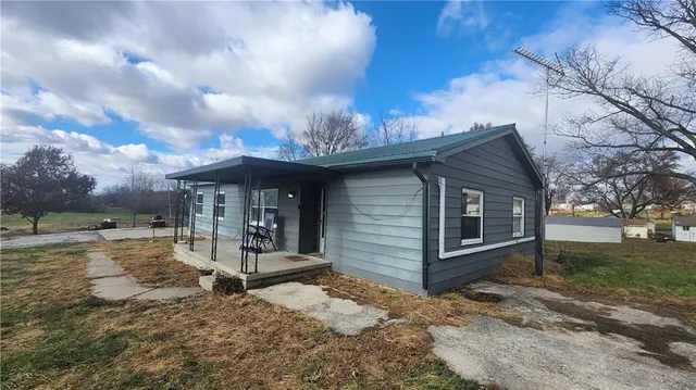 $117,000 | 21250 County Road, Helena, MO 64459