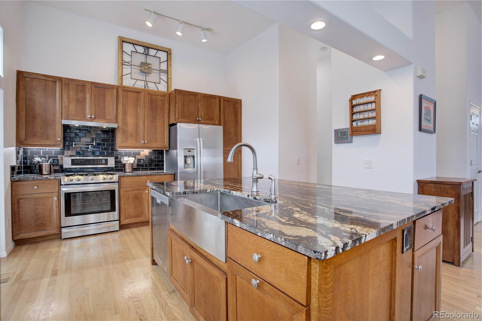 9812 South Fireweed Road Highlands Ranch, CO 80129 - Photo 2 of 34 Gallery Image 2