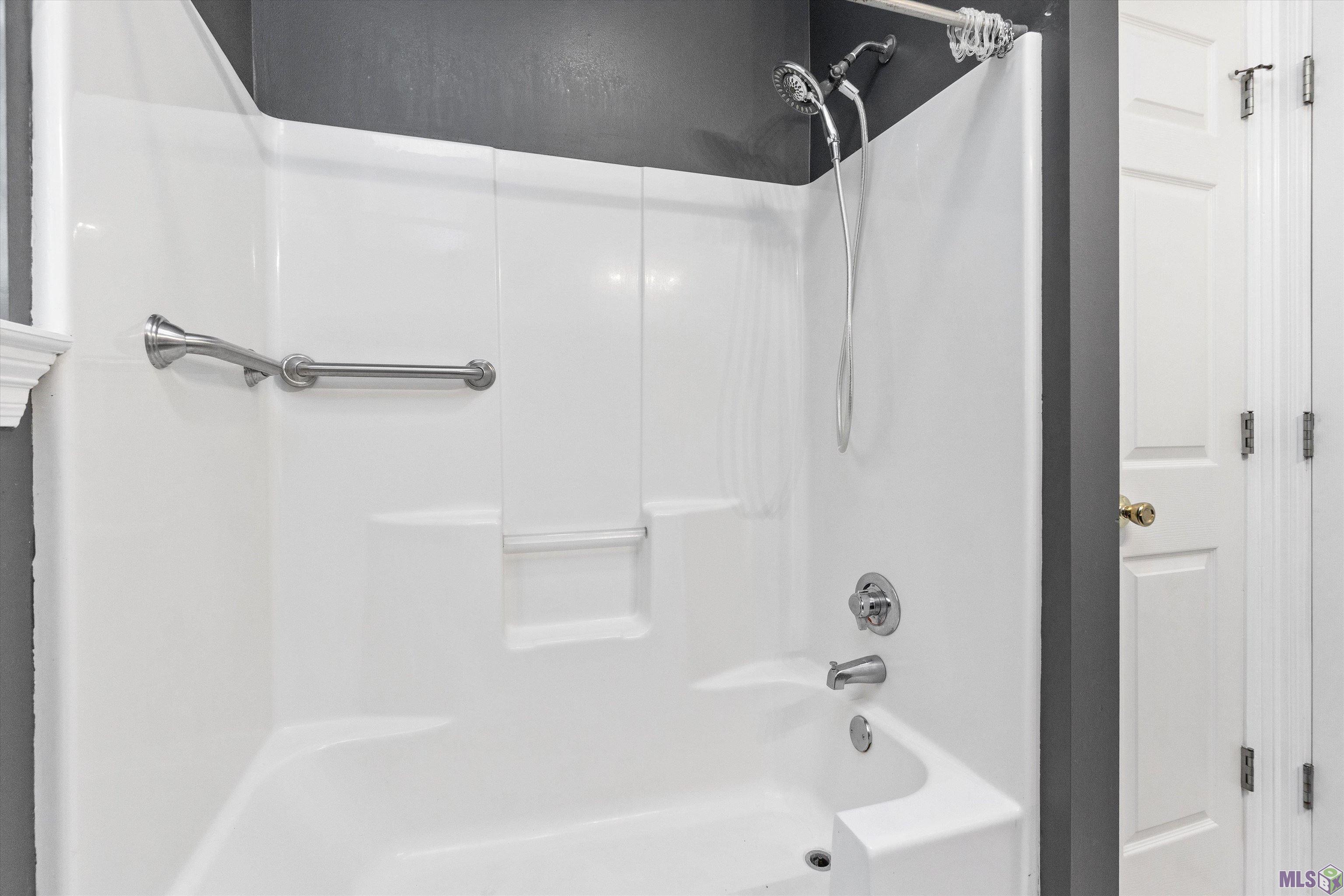 9306 Rue De Benoit Denham Springs, LA 70706 - Photo 12 of 15 Gallery Image 12