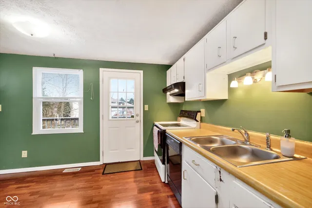 $285,000 | 11495 Crestview Drive, Fishers, IN 46038