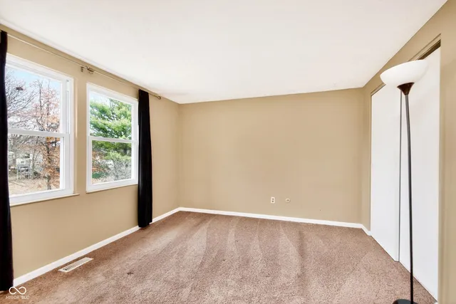 $285,000 | 11495 Crestview Drive, Fishers, IN 46038