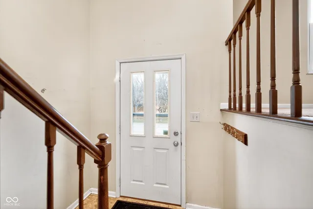 $285,000 | 11495 Crestview Drive, Fishers, IN 46038