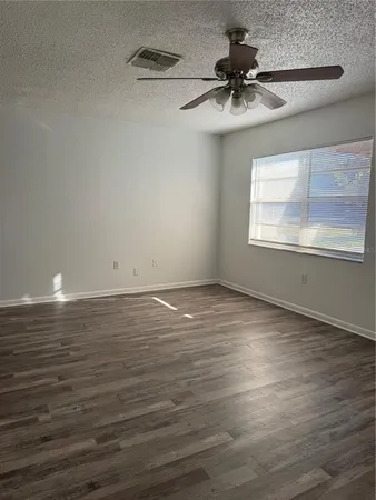 $2,000 | 2074 Dodge Street, Clearwater, FL 33760