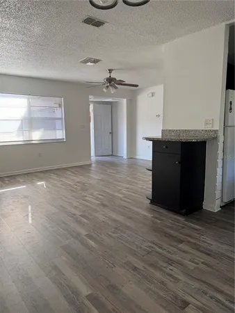 $2,000 | 2074 Dodge Street, Clearwater, FL 33760