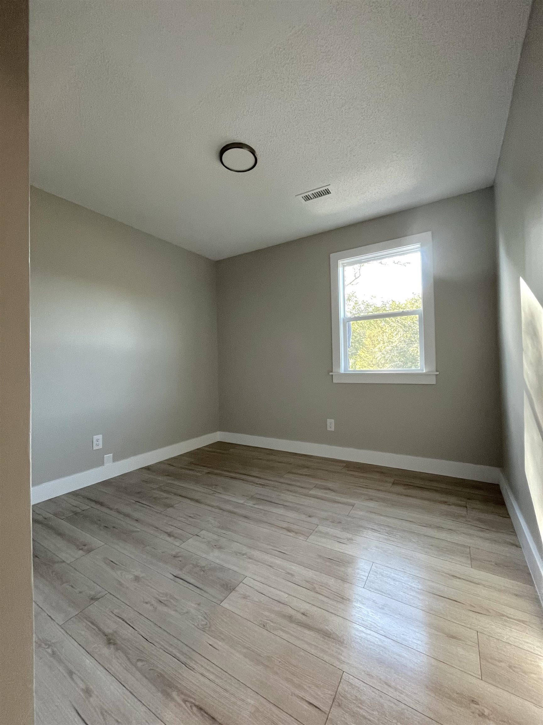 141 Peaceful Valley Road Spartanburg, SC 29307 - Photo 11 of 14 Gallery Image 11