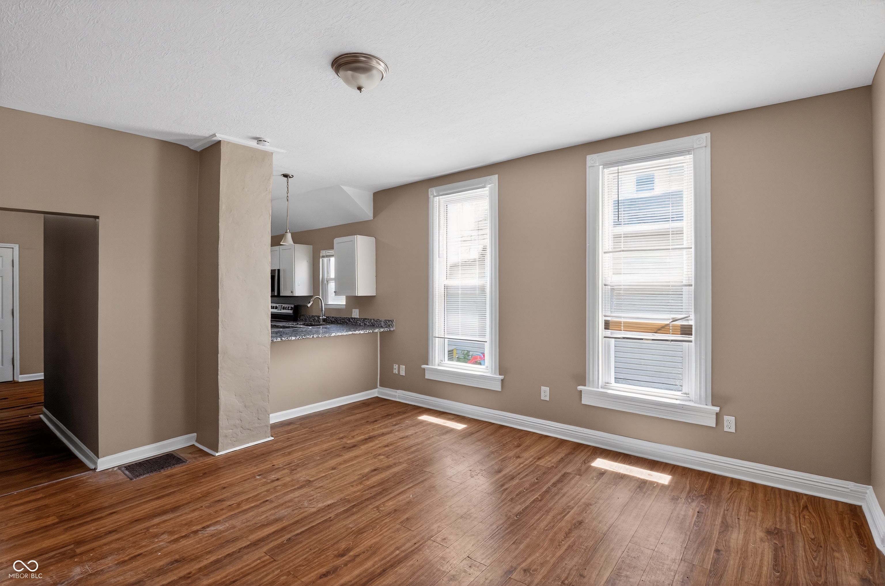 91 North 4th Avenue Beech Grove, IN 46107 - Photo 11 of 33