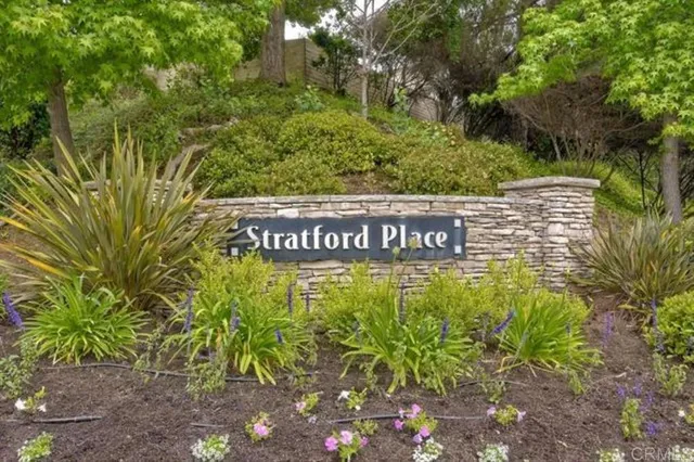 $929,000 | 1959 Oxford Court, Vista, CA 92081