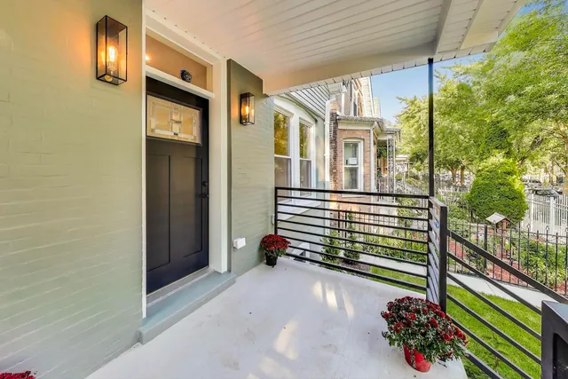 $679,000 | 3440 West Hirsch Street, Chicago, IL 60651