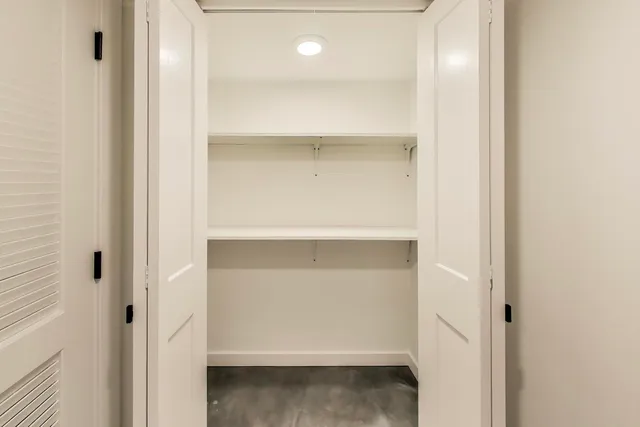 $679,000 | 3440 West Hirsch Street, Chicago, IL 60651