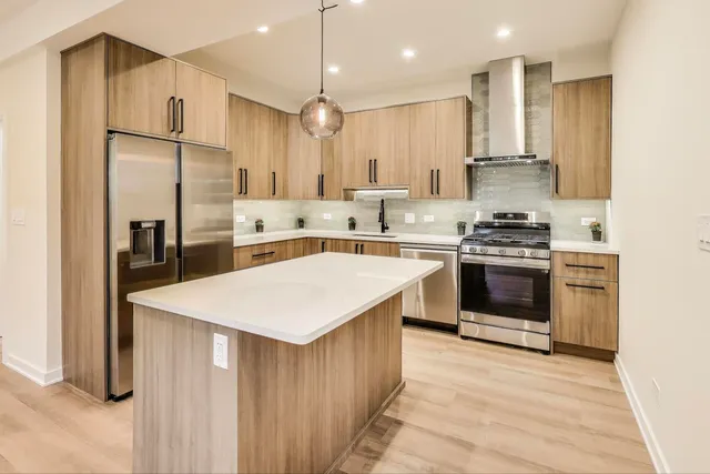 $679,000 | 3440 West Hirsch Street, Chicago, IL 60651