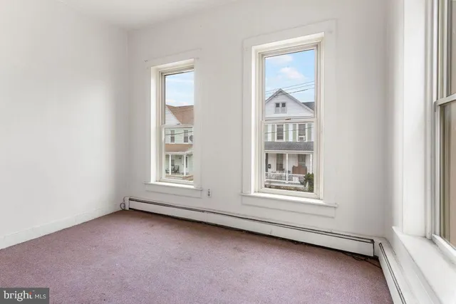 $240,000 | 138 Pleasant Street, Hanover, PA 17331