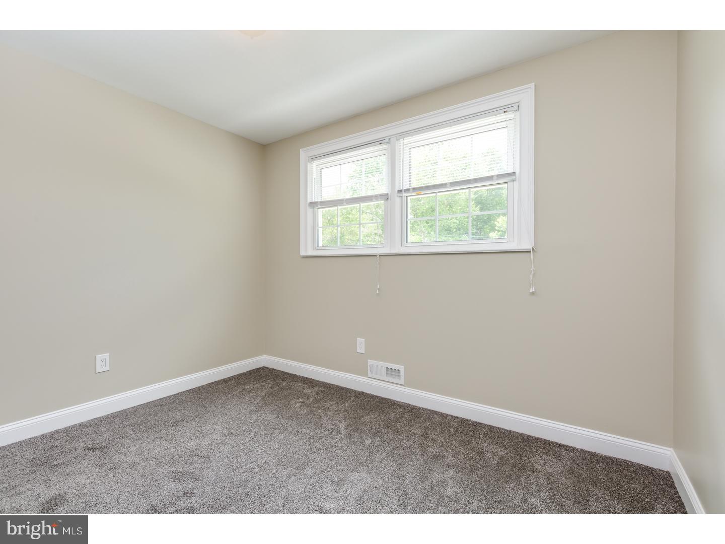 1003 Edgemoor Road Cherry Hill, NJ 08034 - Photo 20 of 25 Bedroom 3