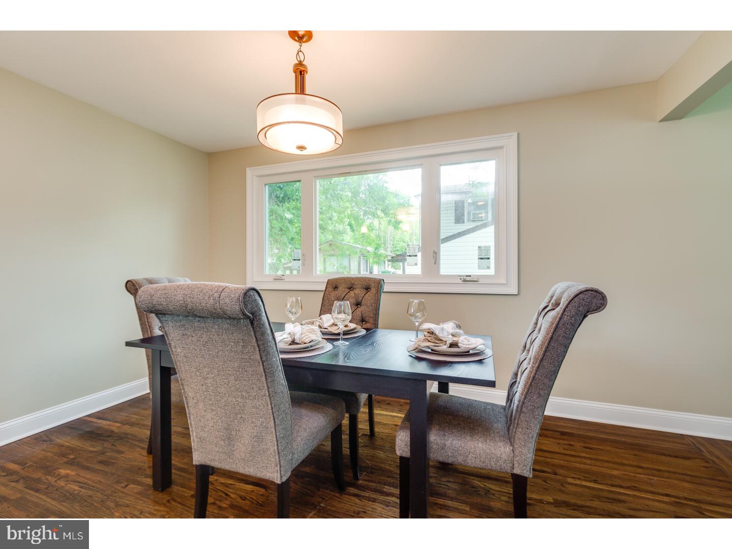 1003 Edgemoor Road Cherry Hill, NJ 08034 - Photo 8 of 25 Dining Room