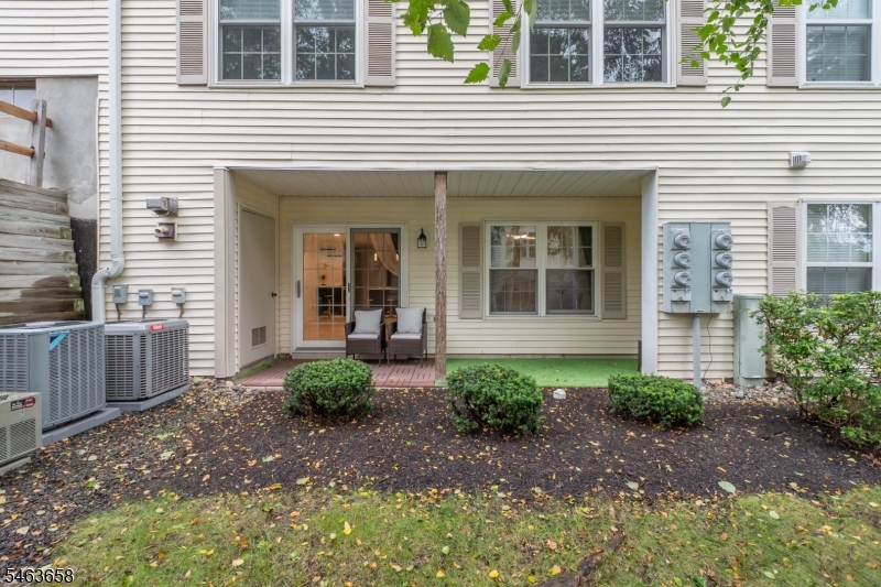 172 Potomac Drive, Unit 172 Bernards, NJ 07920 - Photo 34 of 39 Gallery Image 34