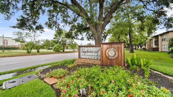 $925 | 1500 Bay Area Boulevard, Unit 154, Houston, TX 77058