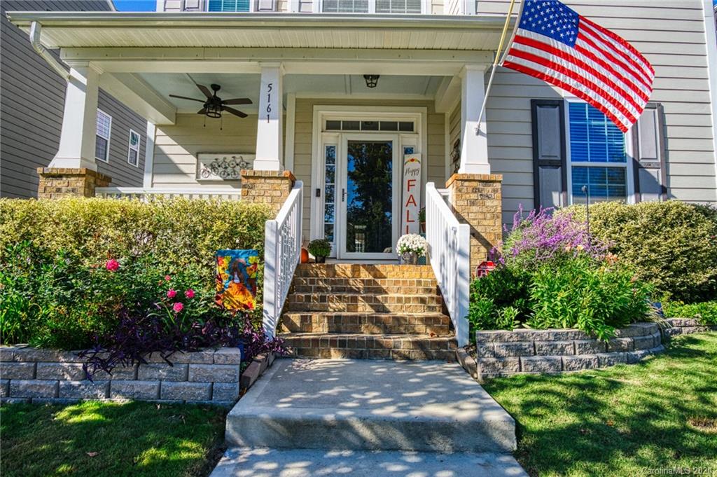 5161 Waterloo Drive Tega Cay, SC 29708 - Photo 2 of 28