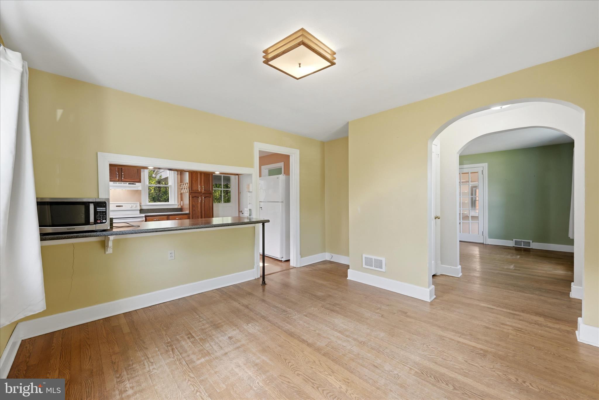 410 North Pleasant Valley Road Winchester, VA 22601 - Photo 17 of 53 Dining Area